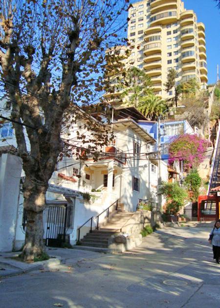 Hotel Chalet Suizo Vina del Mar Exteriör bild
